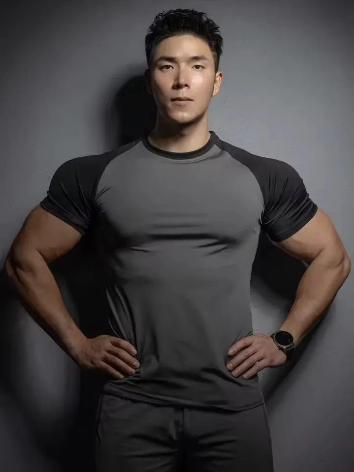 Men Summer Short Sleeve Fitness T Shirt Running Sport Gym Compression Workout Casual High Quality Tops Clothing 250526