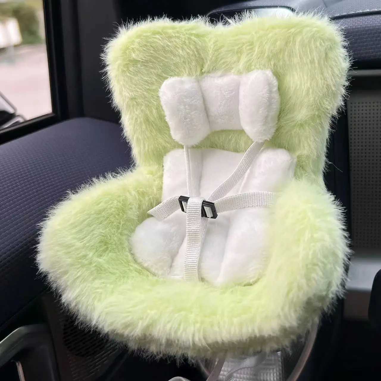 Labubu Car Doll Safety Seat for Cartoon Chair Model for Labubu Car Seat Outlet Decor for Labubu Doll Car Interior Styling X250526