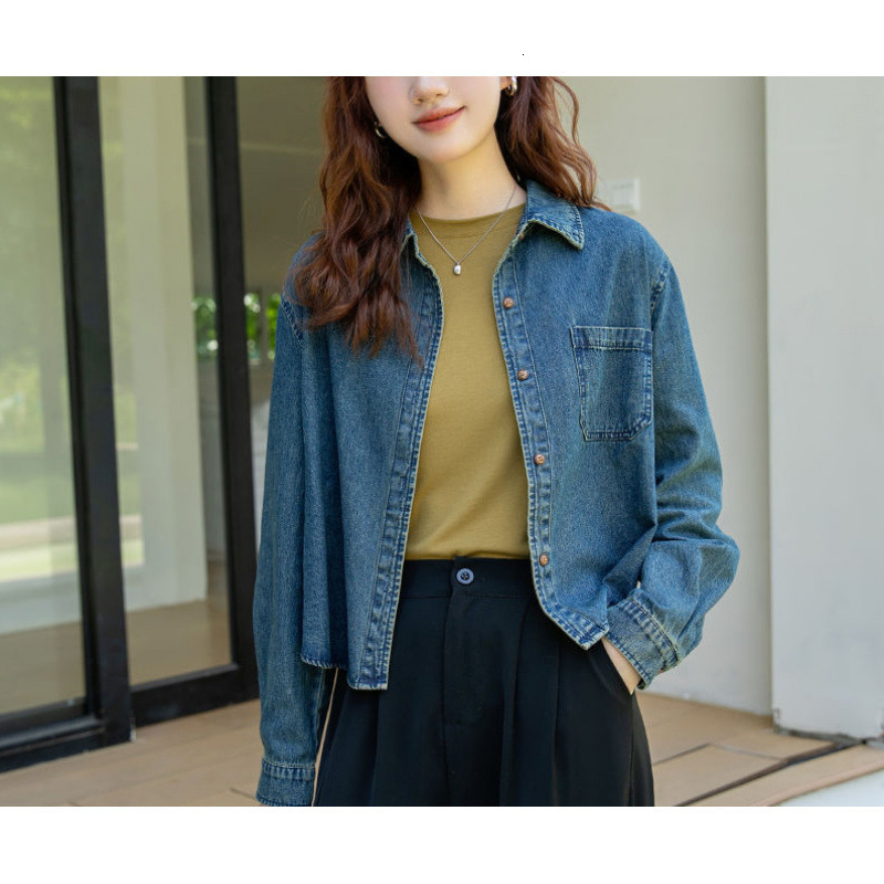 Small fresh internet famous denim jacket for women in spring and autumn, 2025 short style, outerwear shirt, small height, high waist, slimming top
