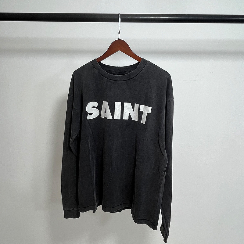 Chic Washed-Damaged Design Long Sleeves Vintage-Inspired T-Shirt Featuring Unique Street Art Prints