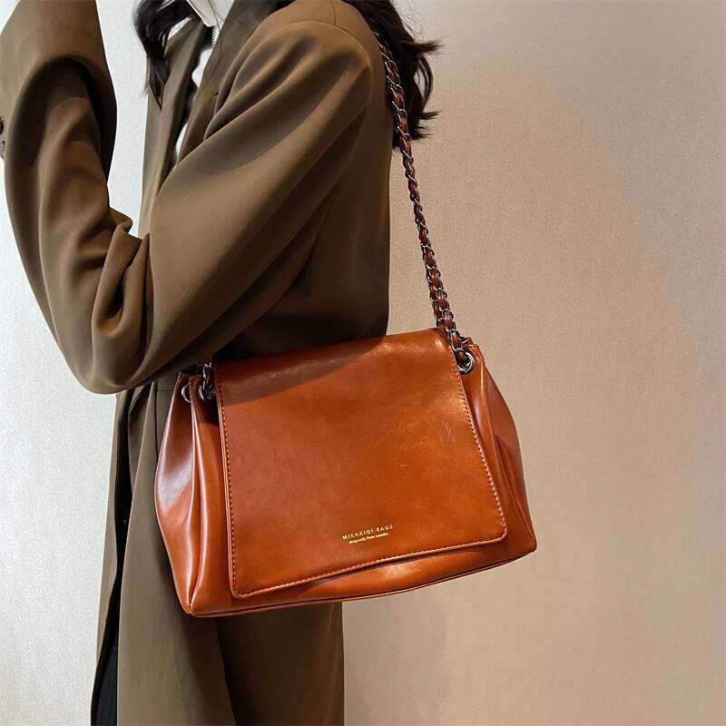 MOODS Retro Shoulder Bags For Women 2023 Designer Handbag Chic Chain Soft PU Leather Big Capacity Crossbody Messenger Bag
