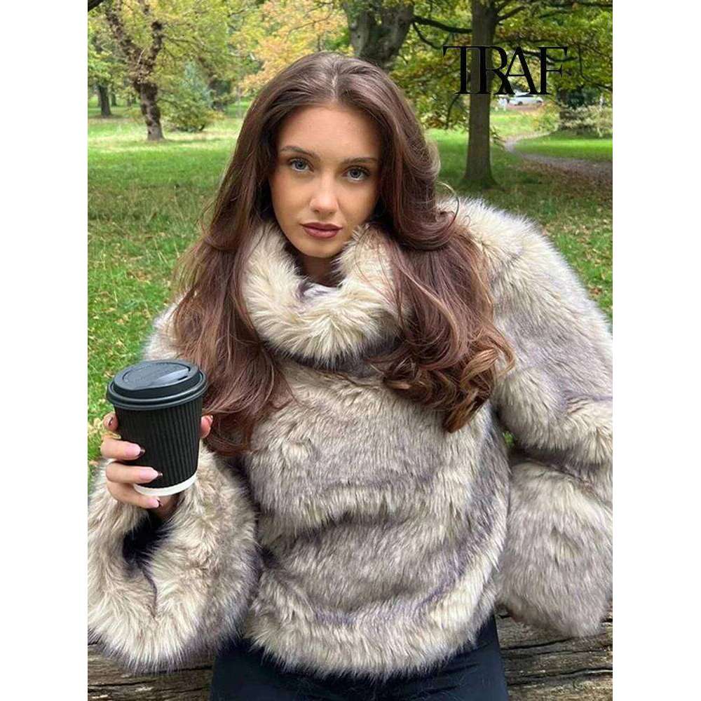 TRAF Women's Fashion Full Patchwork Sweatshirt High-collar Pullover Warm Hoodie Elegant Fluffy Faux Fox Fur Jacket