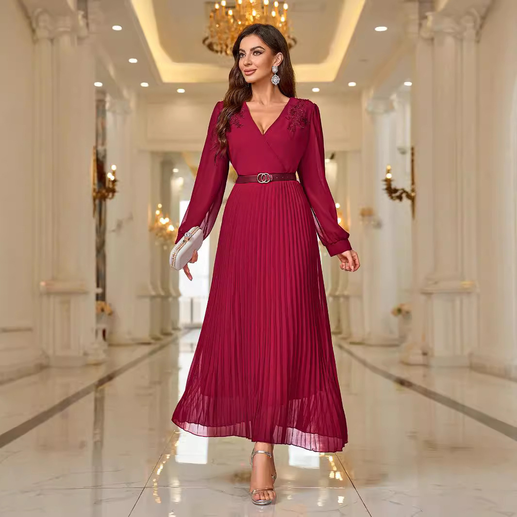 Autumn and winter new dress sexy long sleeved pleated belt ball dress long skirt