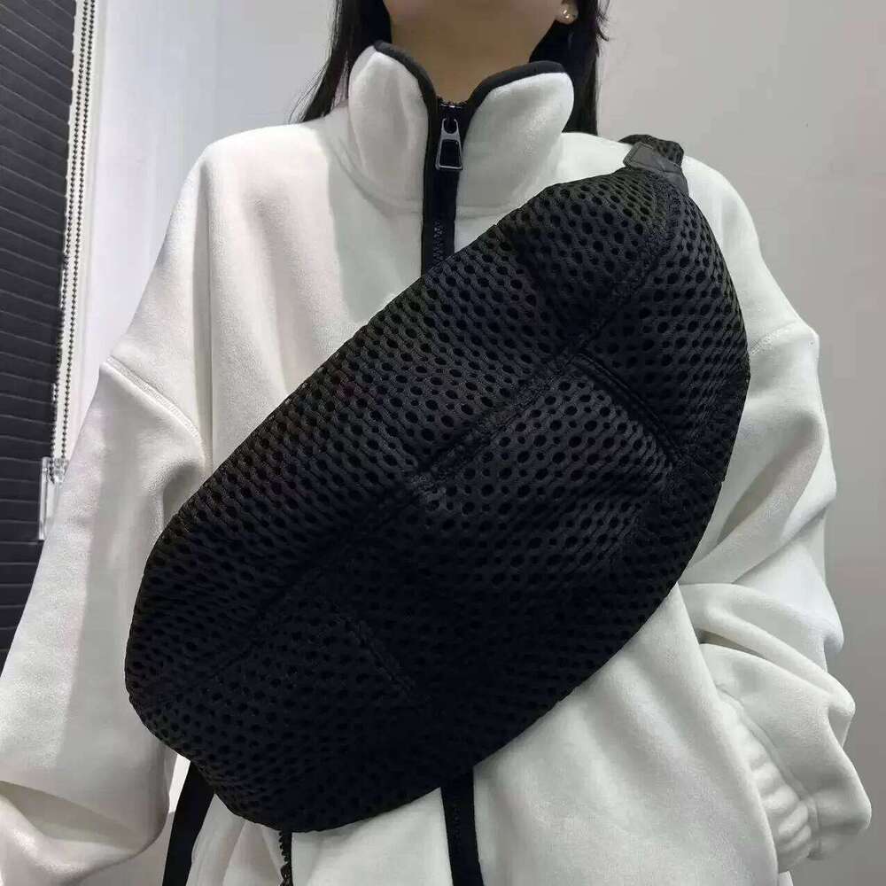 Women's Bags Designer Ladies' Fashionable Casual Mesh Diagonal Cross Bag, Lightweight And Versatile, Sewn Single Shoulder Handbag