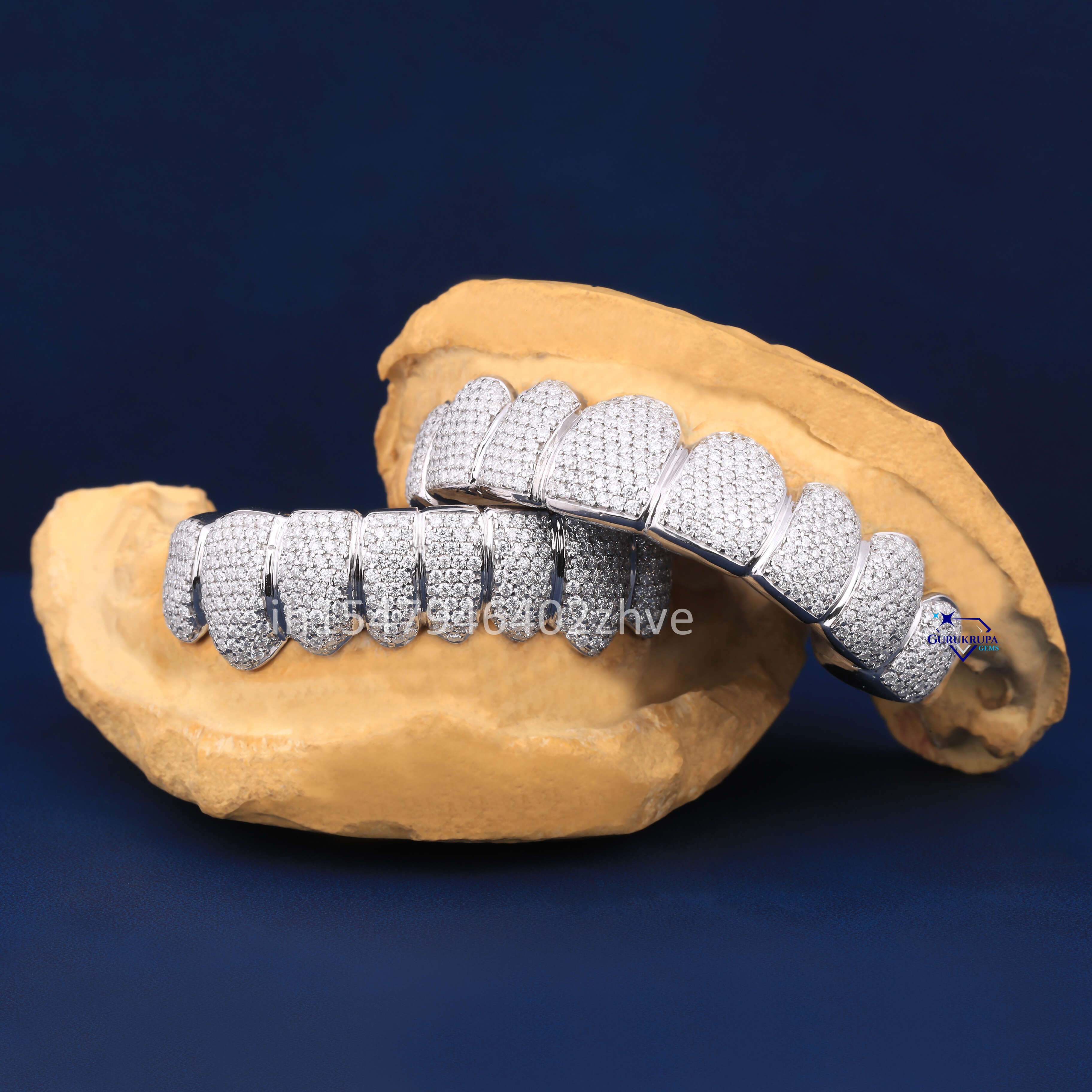 Hiphop Custom Grillz 925 Sterling Silver Honeycomb Setting Round Brilliant Cut Diamond Iced Out VVS Moissanite Grillz