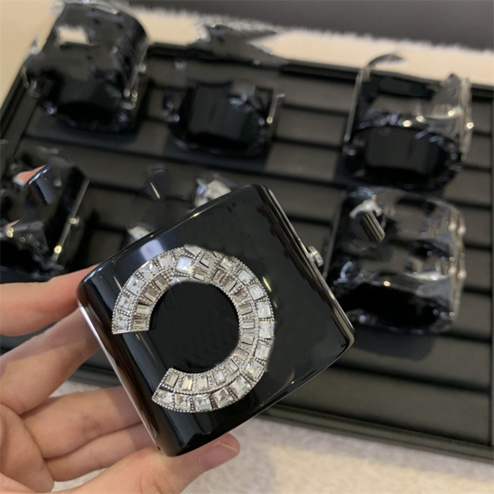 Designer Woman Men Bangle Acrylic Luxury Fashion Brand C Bracelets Women gold Pearl diamond Bracelet CCity Jewelry charm Cuff Gift jkljkl67