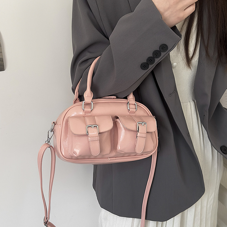 Korean Style Niche Bowling Ball Small for Women New Simple Texture Pillow Casual Commuter Shoulder Crossbody Bag Trendy