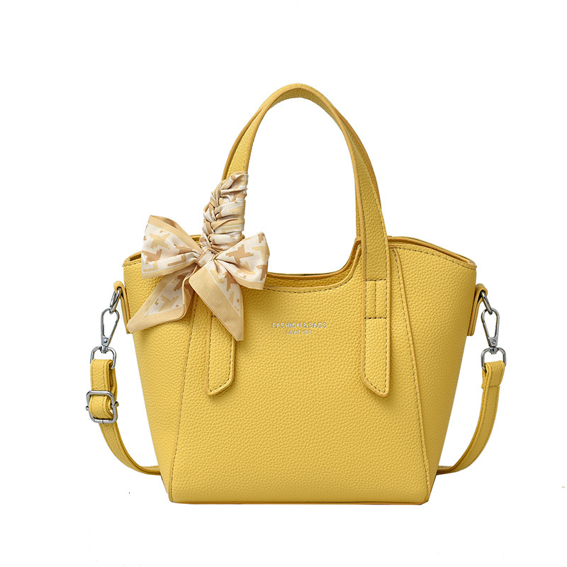 Trendy Light Luxury Handheld Basket for Women 2025 New Simple Fashion High-end Single Shoulder Crossbody Bag