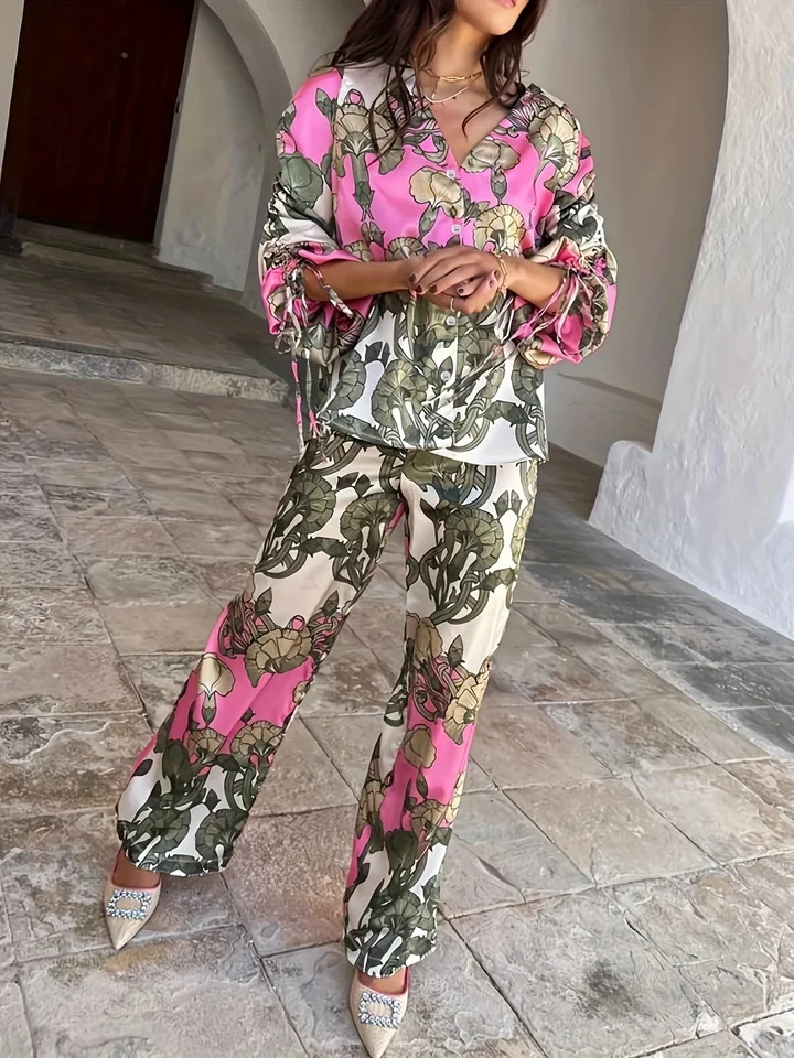 Plus size womens spring and summer ethnic style fashion trend random print casual half-sleeved shirt and trousers suit 250519