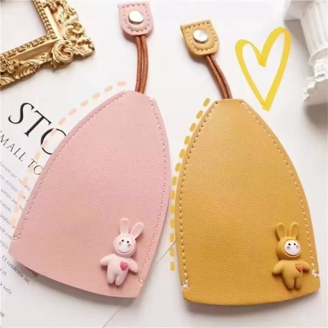 Fashionable and fashion creative pull out fashion cartoon cute personality women s car key bag designer fashionable and trendy men s key bag