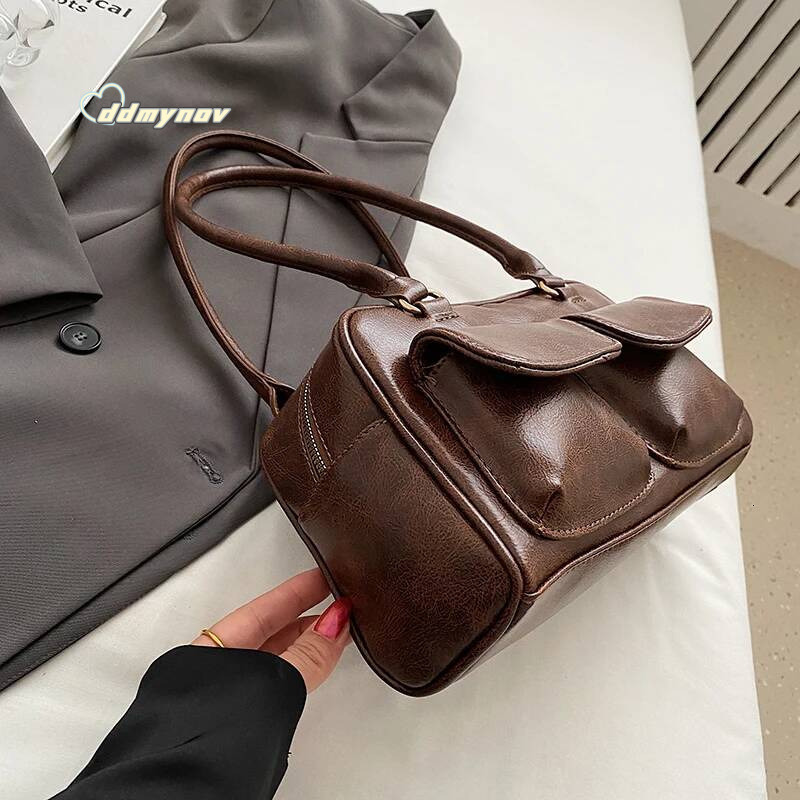 Commuter Shoulder Bags For Women Retro Multi Pockets Big Capacity Underarm Boston Pillow Bag 2024 Designer Handbags ddmynov