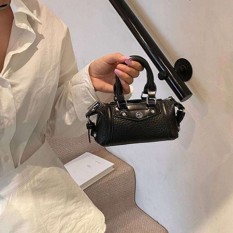 Hot Selling New Zipper Handbag Fashion Small Square Elegant Women's Crossbody Bag With Adjustable And Detachable Shoulder Strap Designer Bags