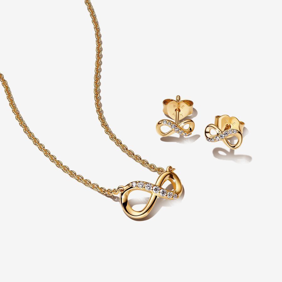 2025 New S925 Silver Love Gold Rune Necklace Simple and Versatile Snowflake Herbal Clavicle Chain