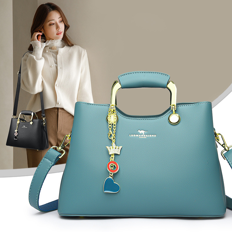 Free Shipping Designer Bag Trendy Brand Women's Shoulder Bag New Commuting Handbag Luxury Crossbody Bag Shopping Bag