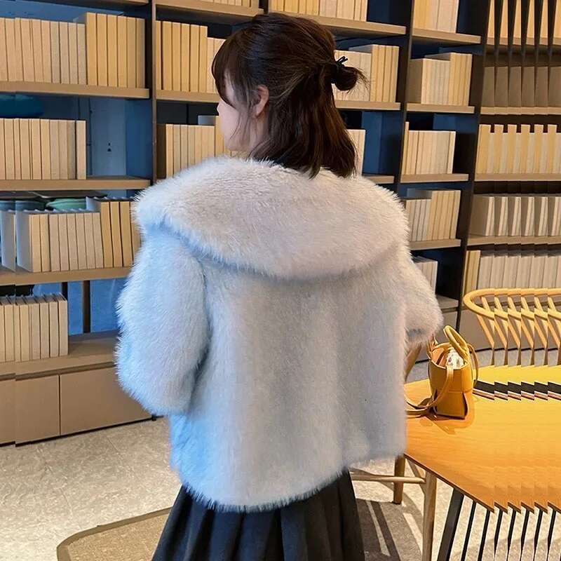 Korean Sweet Doll Collar Gradient Blue Imitation Jacket Winter Women Single-breasted Long Sleeve Faux Fox Fur Coat Female