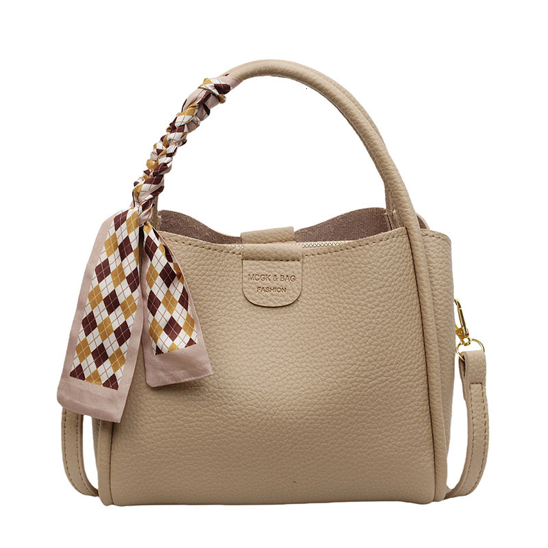 2025 Spring/Summer New Fashion Versatile High-Quality for Women Commuting Handbag Stylish Korean Version Shoulder Crossbody Bag