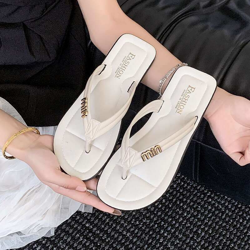 2025 Flip-Flops Summer Outdoor New Fashion Simple Flat Women's Casual Indoor Comfortable Sandals dh5047058
