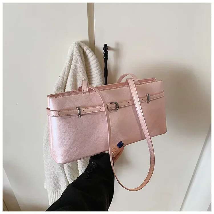 2025 Neo-Classic Croc Emed Underarm Briefcase - Structured Square Shape, Fits A4 Files, Chic For Boardrooms/Garden Parties