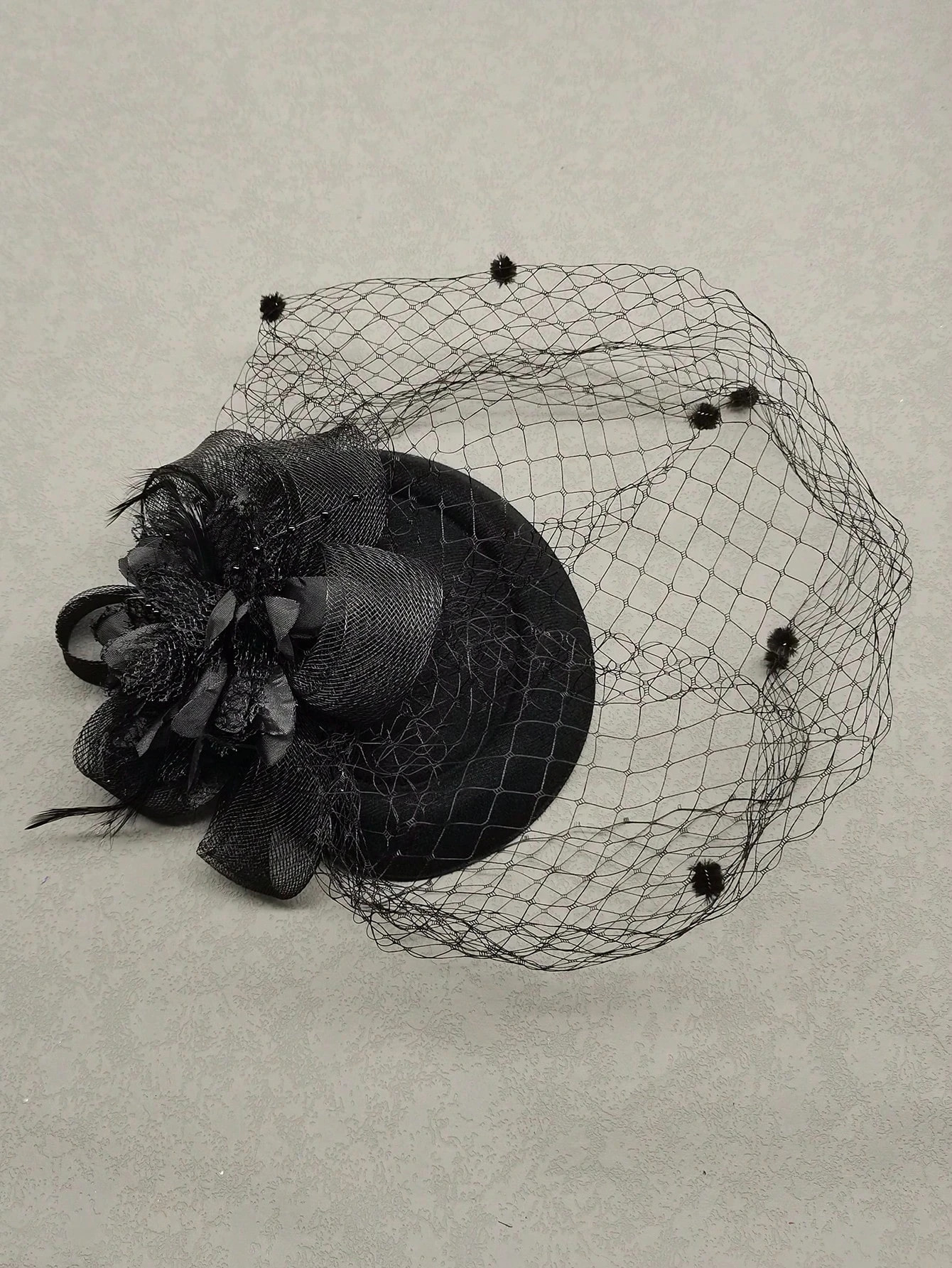 1 Pc Fascinators Hat Feather Headband Womens Fascinators Tea Party Headwear With Clip Derby Hat For Girls And Women 250520