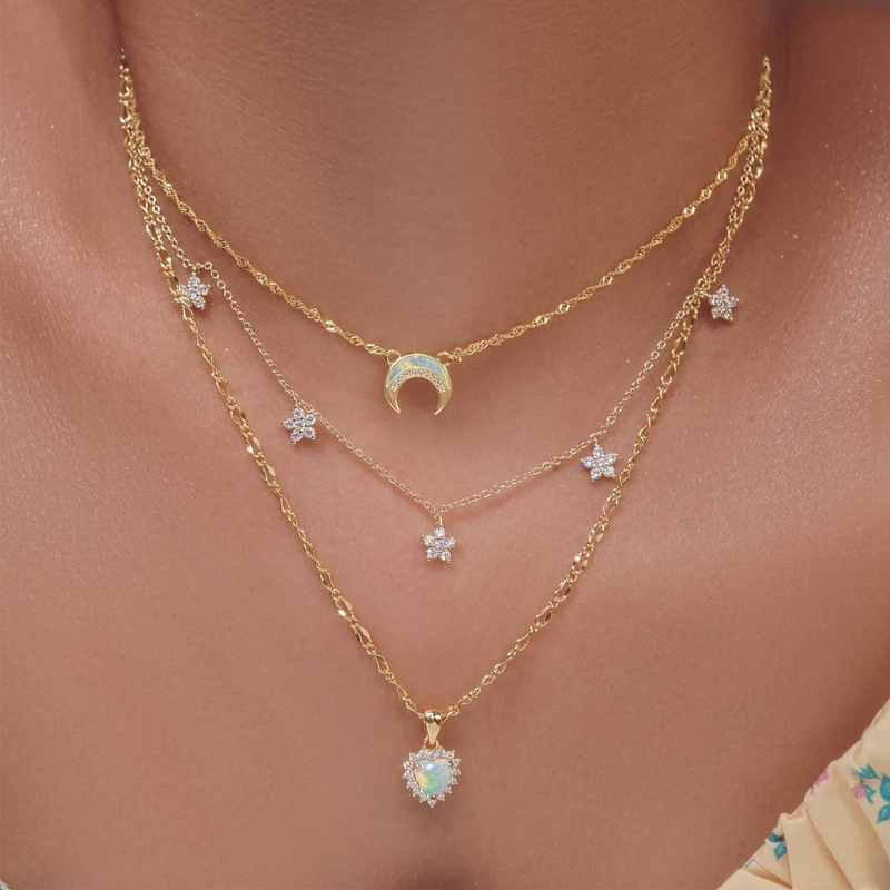 New Alloy Jewelry Fashionable Individual Heart Moon Crystal Multi Layer Necklace for Women Elegant and Versatile for Socialite Street Snaps