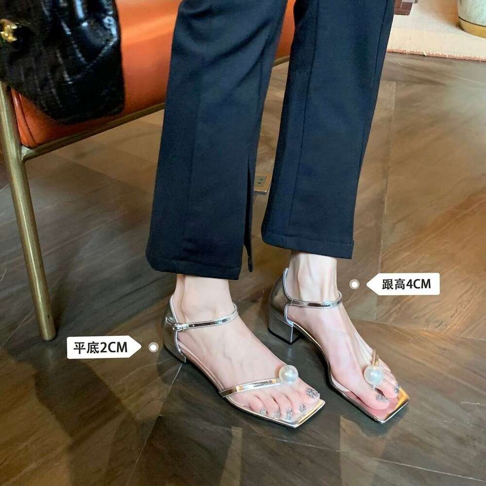 Instant Dispatch Grape Mom Summer New Fashion Versatile Square Pearl Toe Clip Strap Chunky Heel Sandals for Women