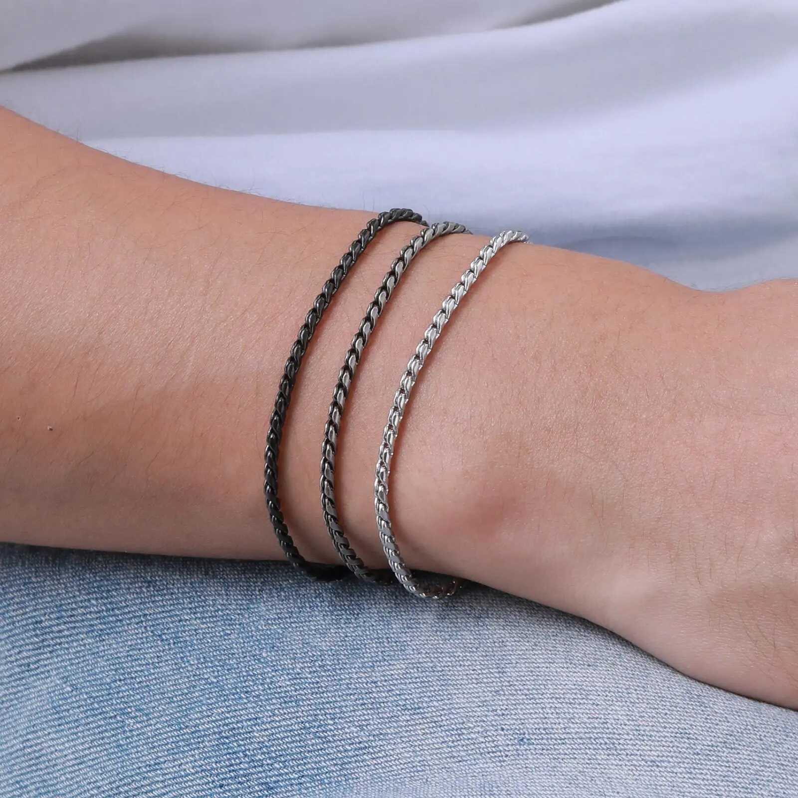 Thin Men Snake Link Chain Bracelets Punk Twisted Stainless Steel Glossy Chain Bracelet Classic Adjustable Jewelry W250526