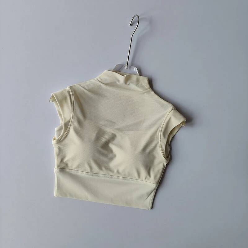 Fake Two-piece Mesh Yoga Women Fixed Cup Fiess Suit Short Sleeve Breathable Quick-drying Sports Bra Outside Top Shirt