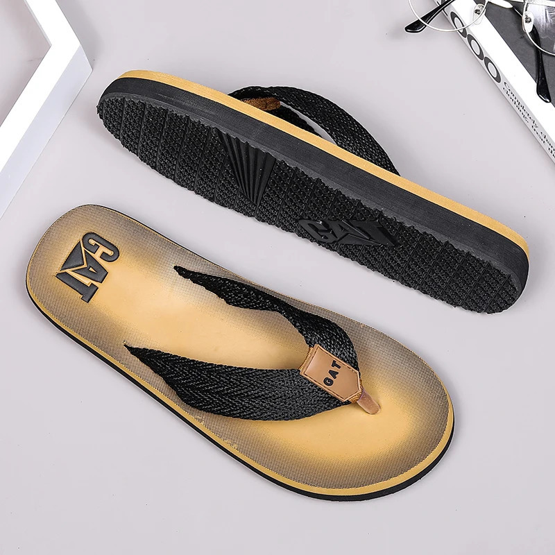Flip-flops summer mens outdoor casual beach shoes breathable lightweight soft-soled slippers non-slip wear-resistant sandals 250526