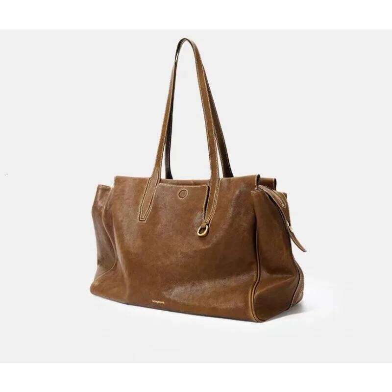 Free Shopping New Large Capacity Travel Shoulder Bag, Vegetable Tanned Cowhide Briefcase