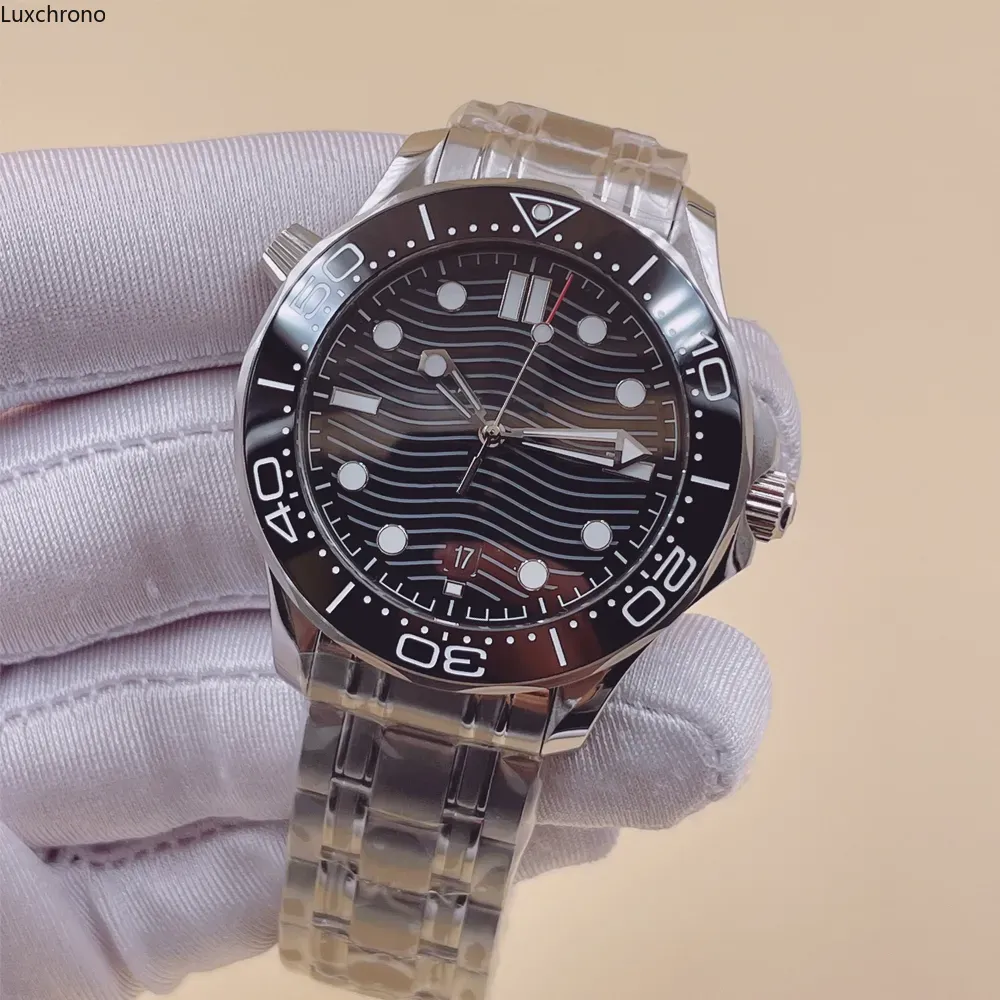 High quality U1 Free 41MM Automatic Mechanical Outdoor Mens Watches Watch Black Dial With Stainless Steel Bracelet Rotatable Bezel Transparent Case Back Sapphire