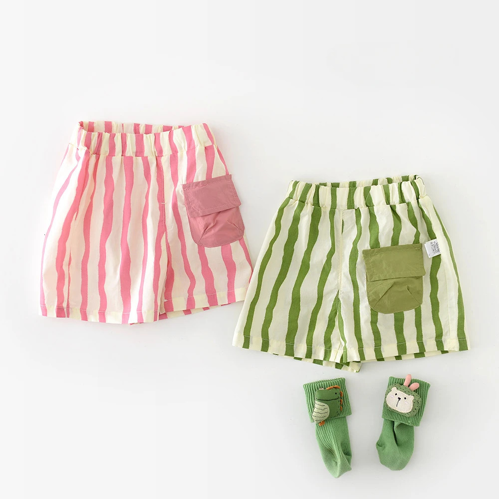 Summer Baby Childrens Vertical Stripes Shorts Toddler Boy Threedimensional Pocket Short Pants Girls Mid Waist 250527