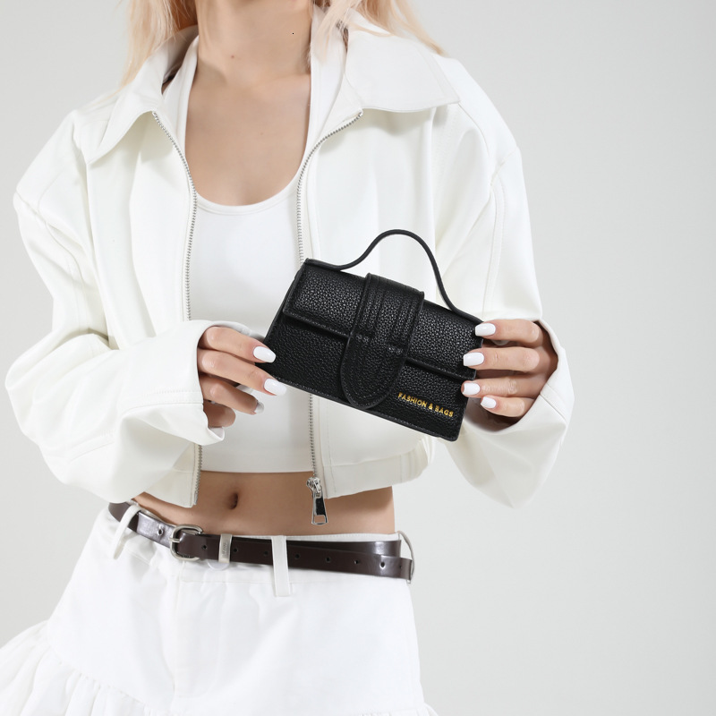 Top brand high-quality new free designer bag 2025 new texture handbag fashionable shoulder width bag trendy new free designer bag