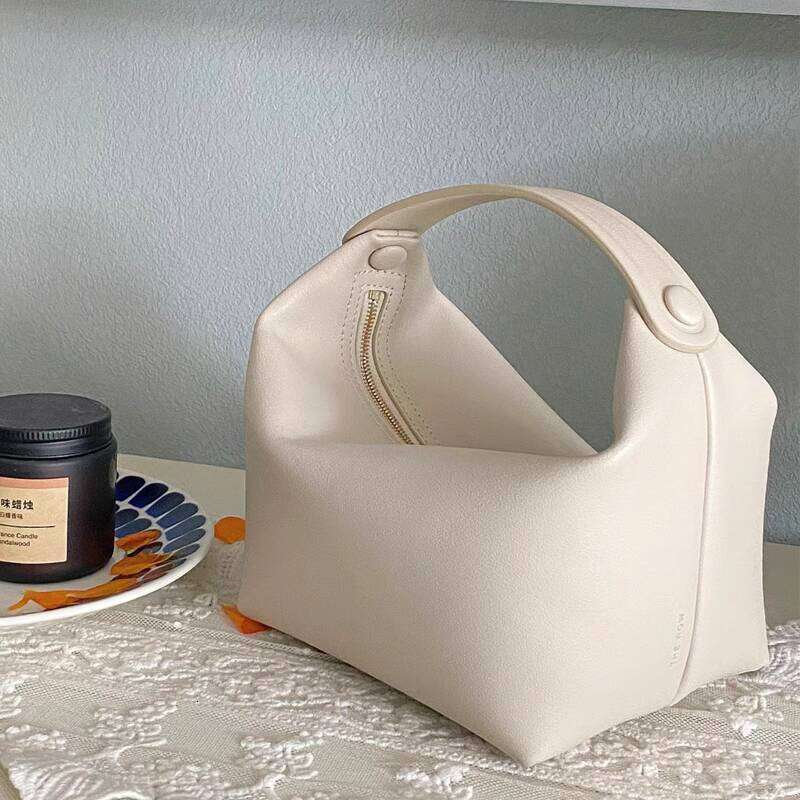 Genuine Leather Handbag Top Layer Cowhide Lunch New Niche Handheld Box Small Square Camera Bag for Women