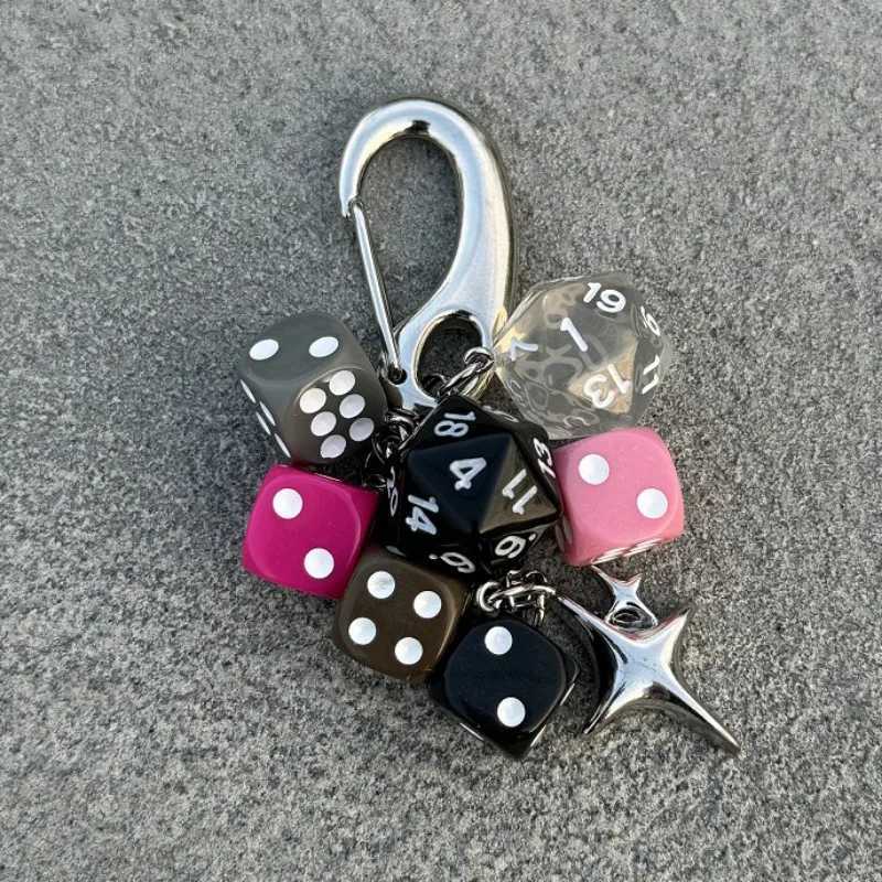 Hip Hop Black Dice Billiards Keychain Y2K Pink Lucky Dice Starburst Pendant Bag Charms Hangings Punk Cool Ornament Accessories W250526