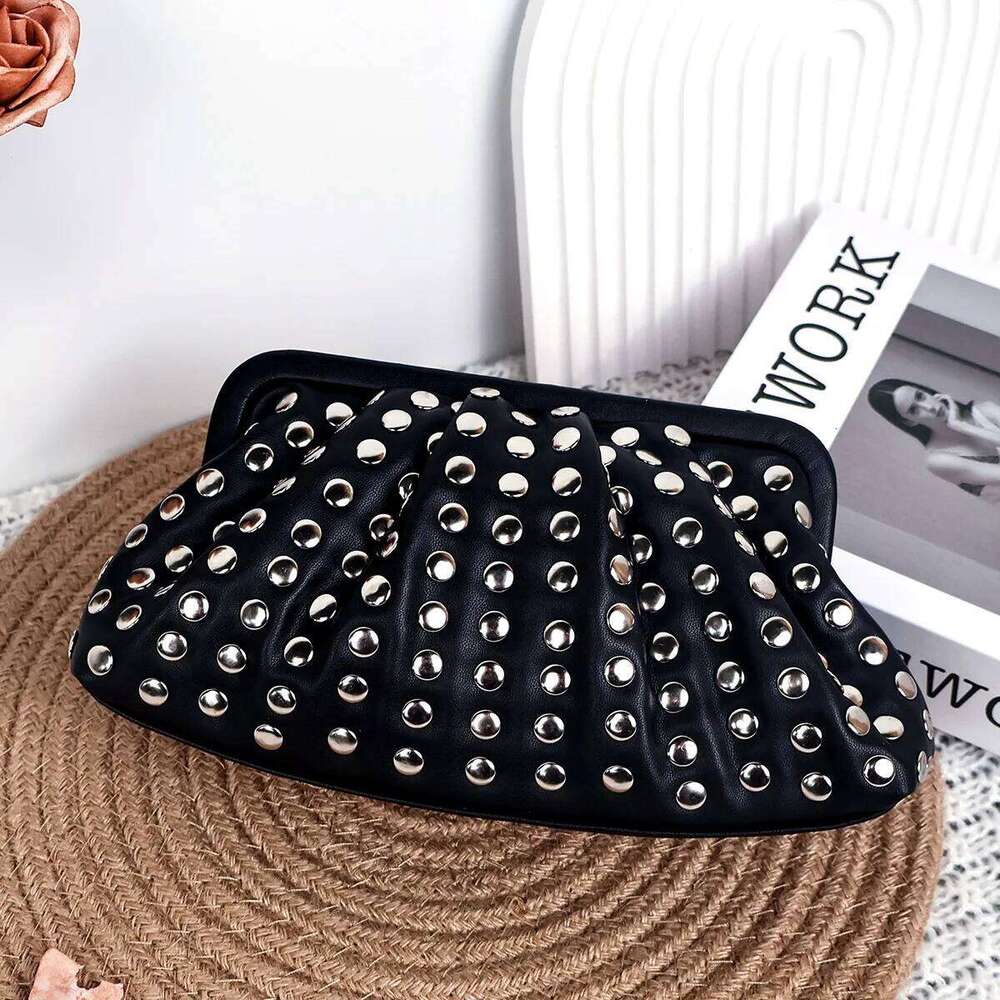 Fashion Rivet Clutch For Women Ruched Hobo Lady Handbags Pu Leather Evening Party Purses Punk Shell Female Bag 2024