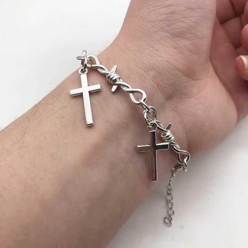Small Wire Brambles Iron Unisex Choker Bracelet Women Hip-hop Gothic Punk Cross Barbed Wire Little Thorns Bracelet Choker Gifts W250526