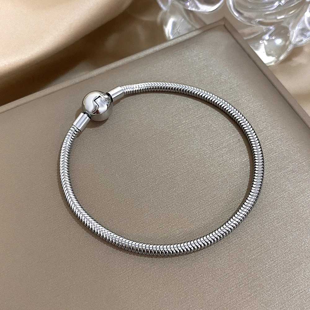 Classic Stainless Steel Snake Bone Chain Ball Bangle for Women Men Cuff Chain Link Bracelets Charm Waterproof Jewelry Gifts W250526