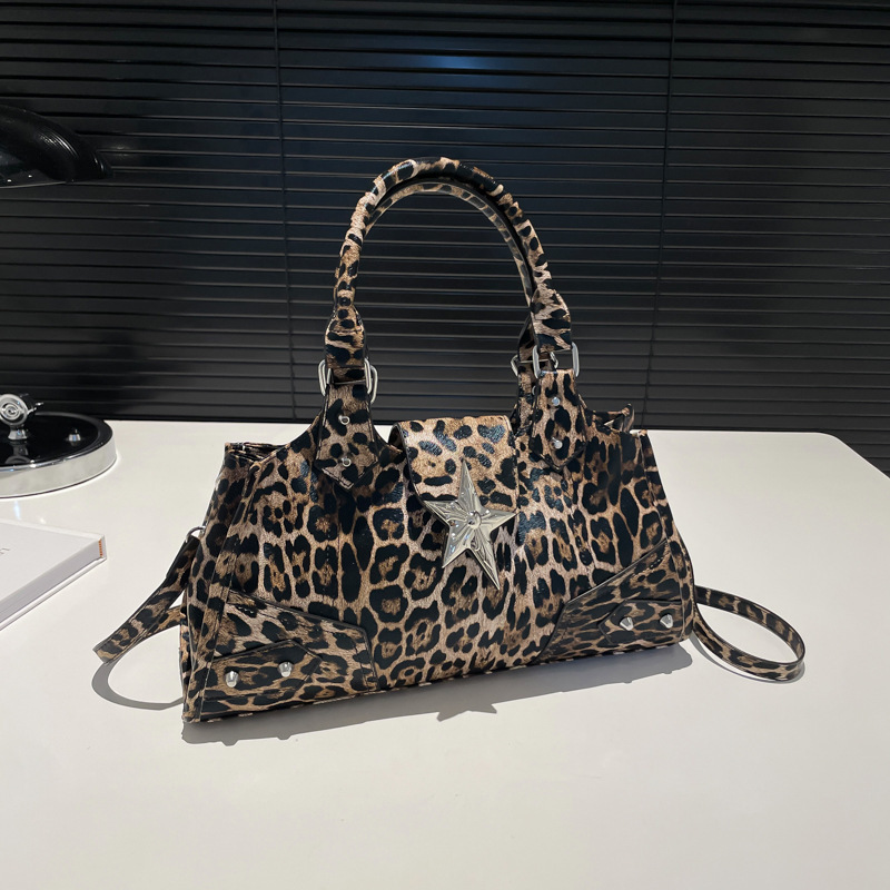 Top brand high-quality new free designer bag 2025 new retro leopard print handbag shoulder bag fashion trend crossbody bag new free designer bag