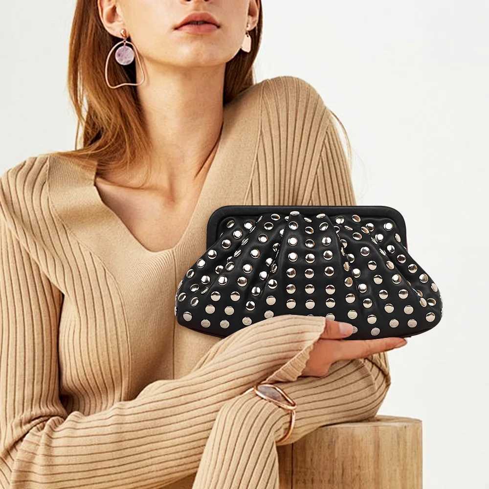 Fashion Rivet Clutch Bag for Women Ruched Hobo Lady Handbags Luxury Pu Leather Evening Party Purses Punk Shell Female Bag 2024 W250527