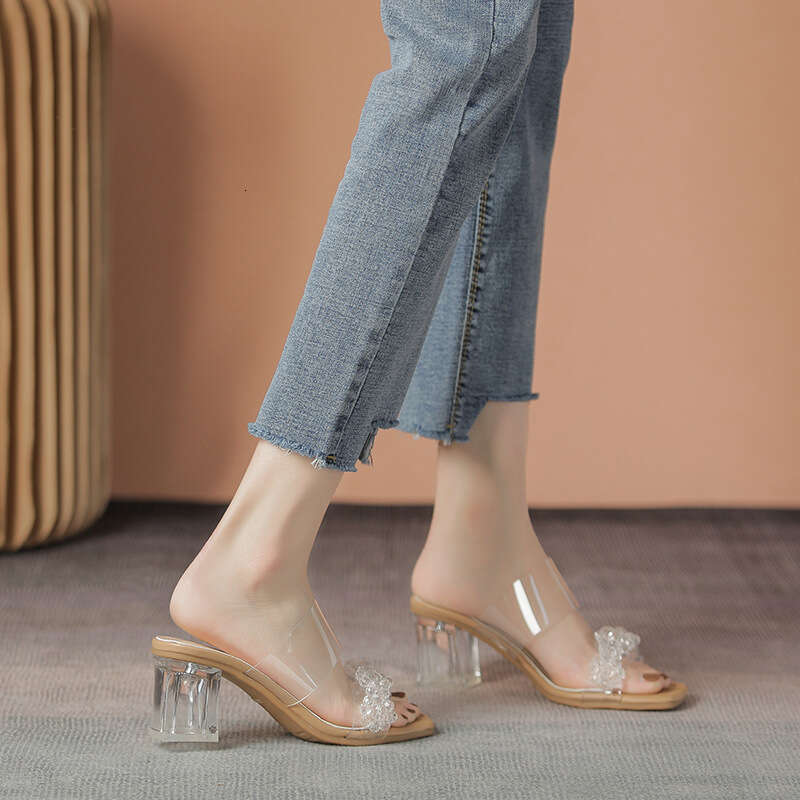 Transparent Sandals High Heels 2025 Summer New Mid-Heel Fashion Crystal Chunky Heel Outdoor Rhinestone Slippers for Women