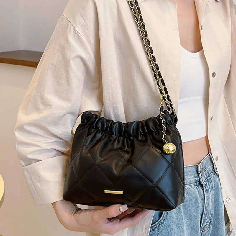 Shoulder For Women Girls PU Leather Pleated Plaid Crossbody Bucket Large Capacity Tote Handbag Fashion Underarm Bag