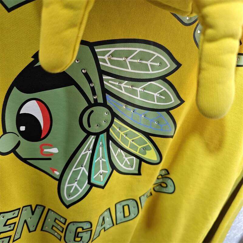 High-Quality Cotton Hoodie With Cartoon Graphic Print Rhinestones Deco For Glo Gang Lovers In Yellow And Gray