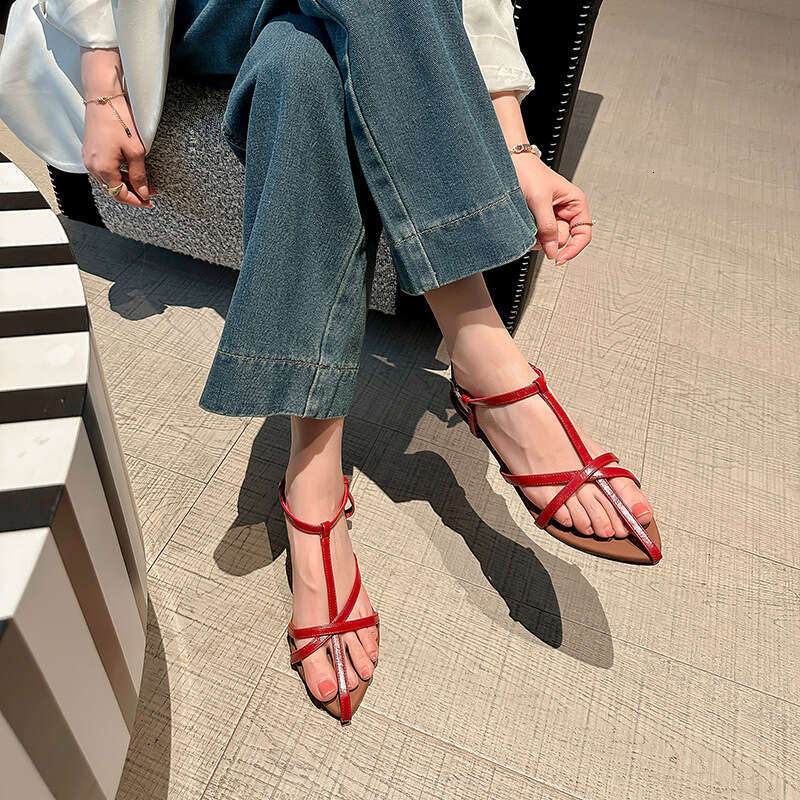 Su Yinyin Same Style Summer New French Cross Strap Elegant Pointed Open Toe Roman Sandals for Women Mid Heel