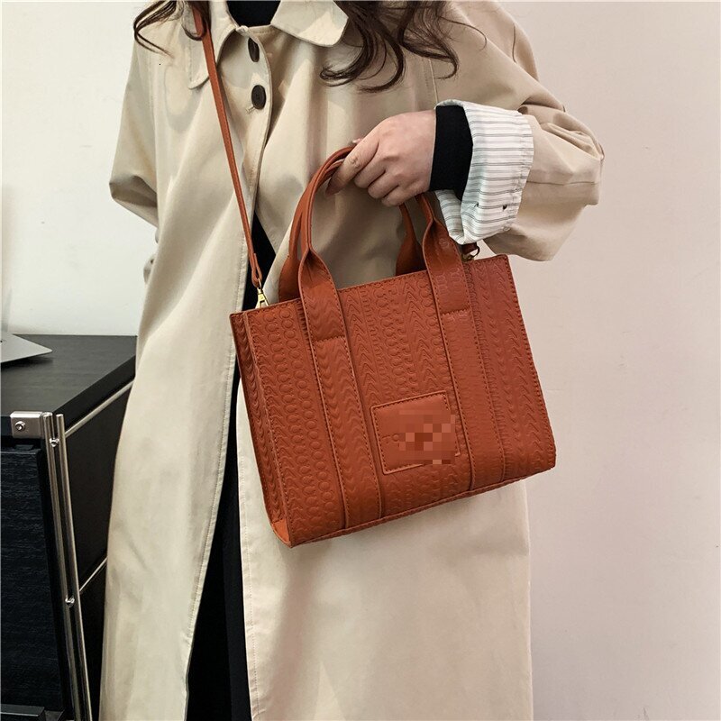 High quality brand, free designer bag, fashionable handbag, one shoulder diagonal cross, new design, free designer bag, new free designer bag
