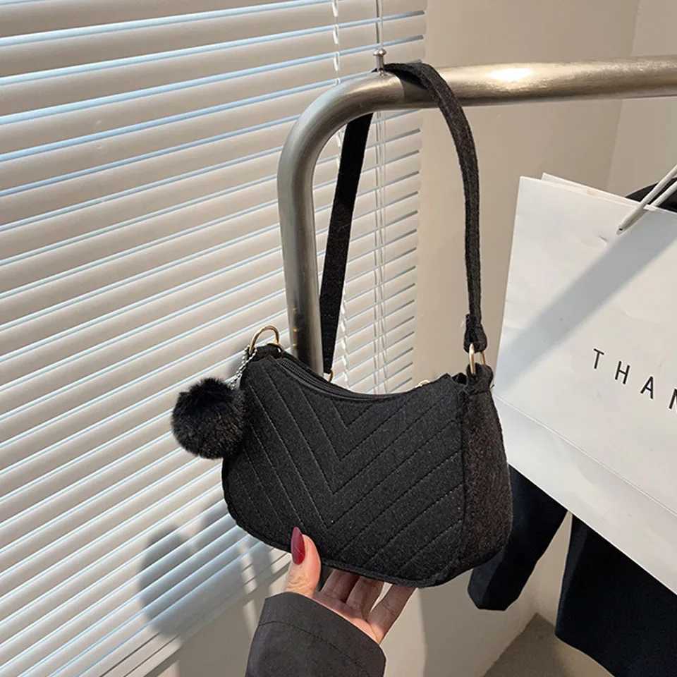 Fashion Women Handbag Solid Color Casual Mini Underarm Bag Female Chain Shoulder Pouch Hot Sale Ladies Felt Tote Bag W250527