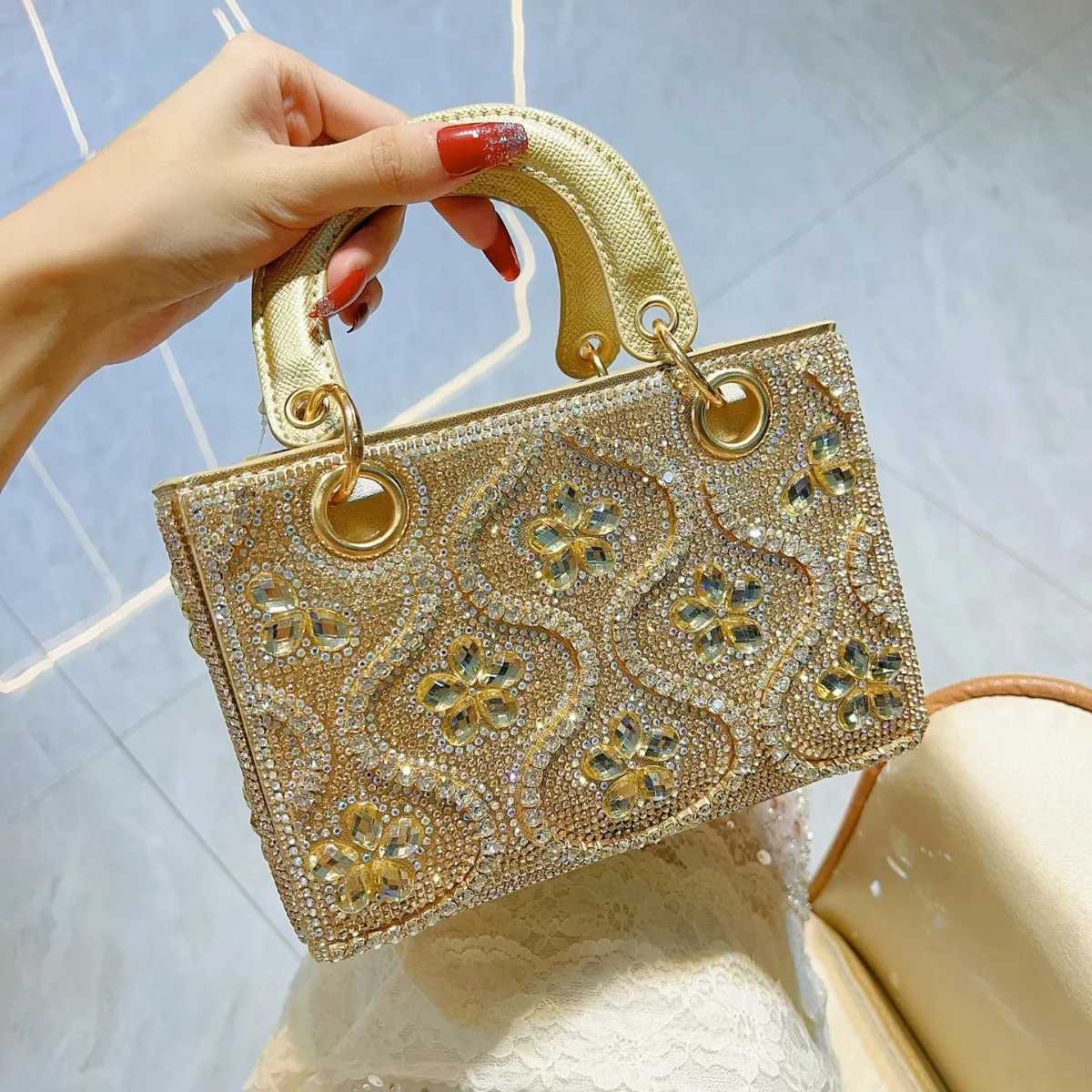 Vintage Designer Shoulder Bag Crystal Evening Clutch Womens Crossbody Purse Luxury Rhinestone Handbag for Wedding/Prom Party W250527