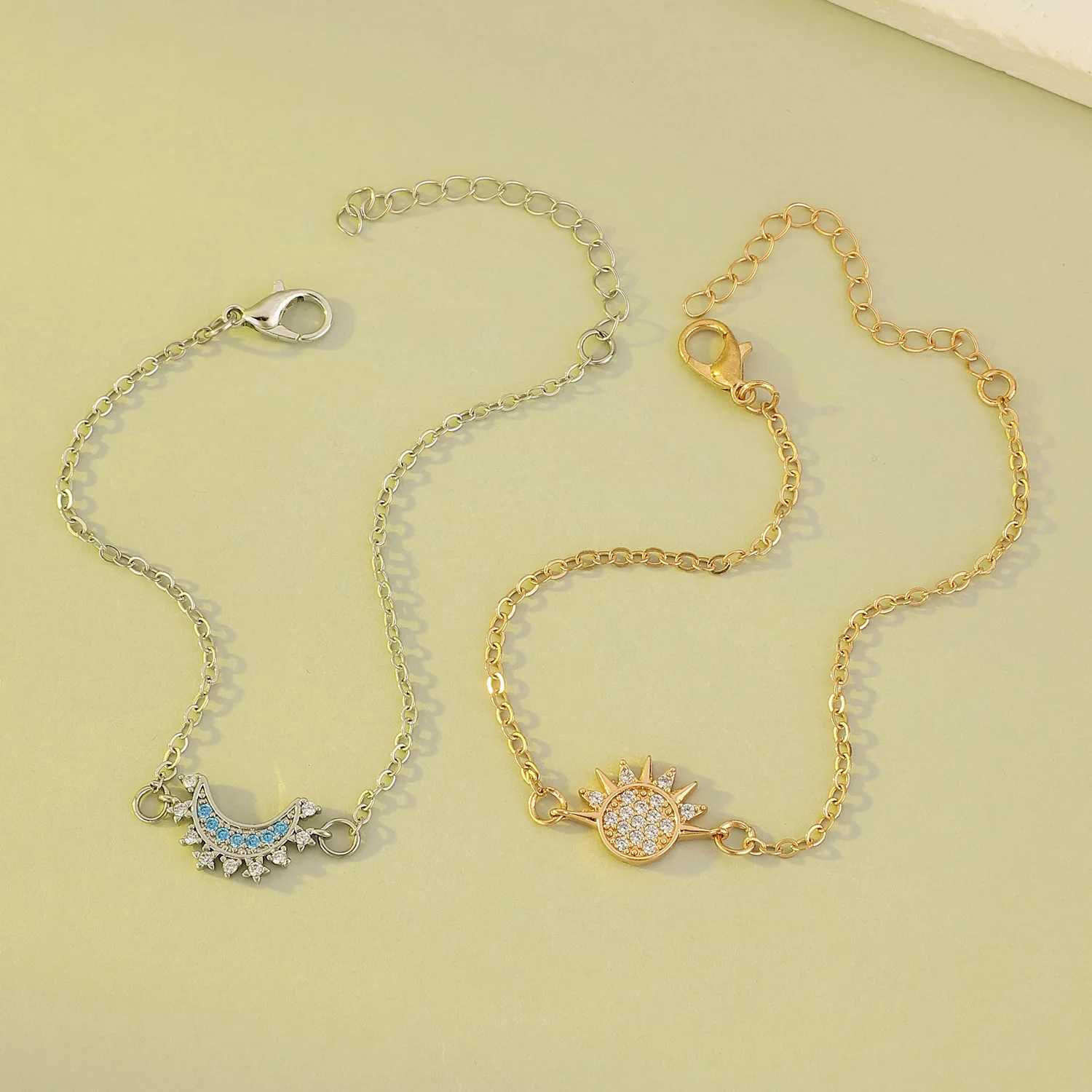 YILUOCD 2Pcs Sparkling Cubic Zirconia Sun and Moon Bracelet for Women Adjustable Couple Bracelets Set Party Wedding Jewelry Gift W250526