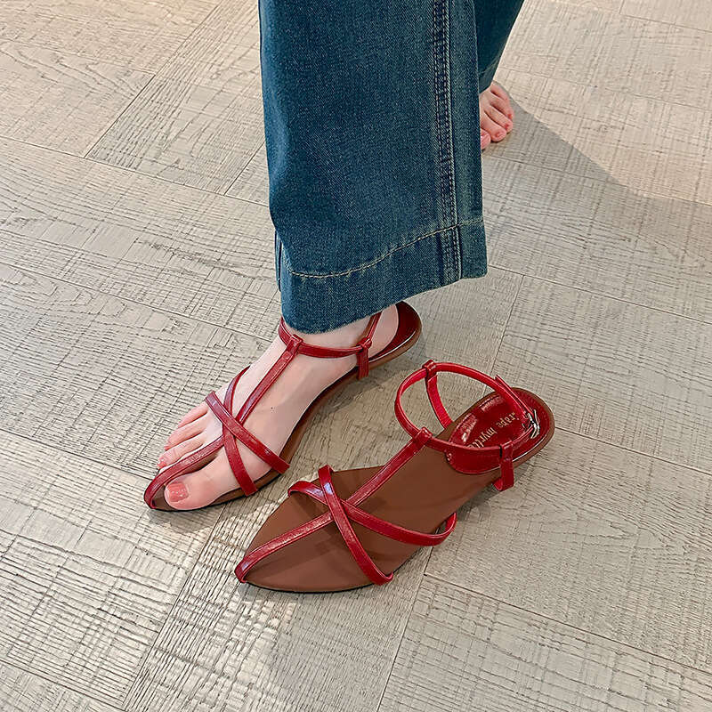 Su Yinyin Same Style Summer New French Cross Strap Elegant Pointed Open Toe Roman Sandals for Women Mid Heel