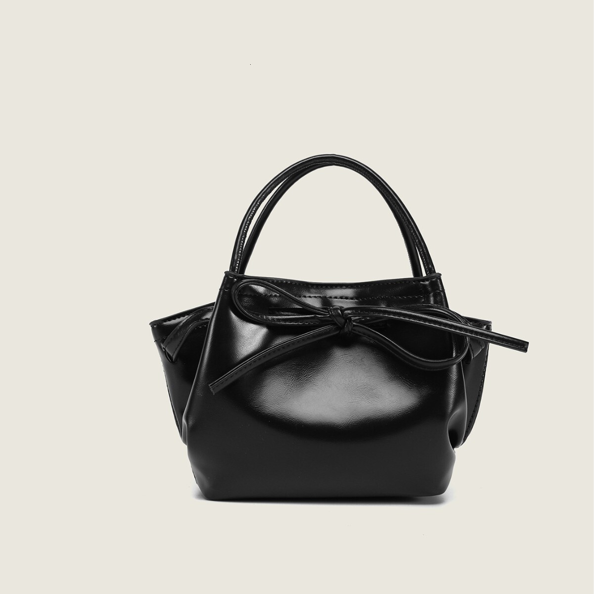 Top brand high-quality new free designer bag handbag 2025 fashion strap bow crossbody bag new free designer bag