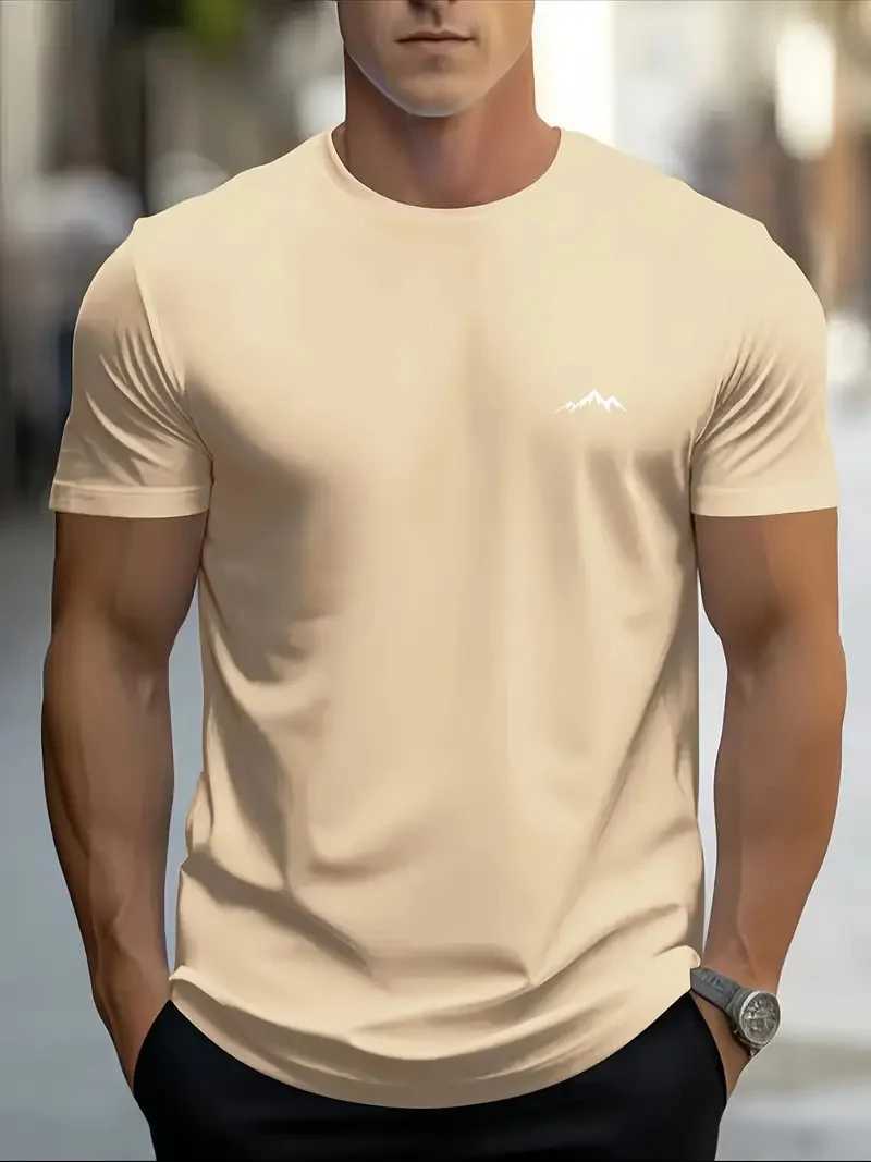 Fashionable casual mens solid color letter print pattern casual loose street fitness versatile mens T-shirt Z250527